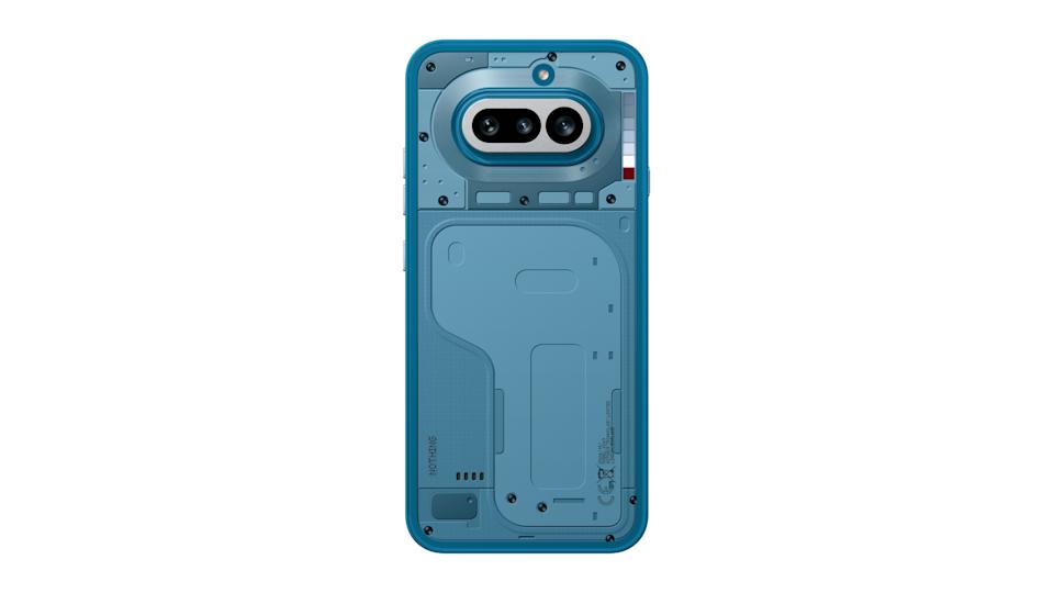 هاتف Nothing Phone 4a باللون الأزرق بمواصفاته الجديدة "شريط الحروف الرسومية."