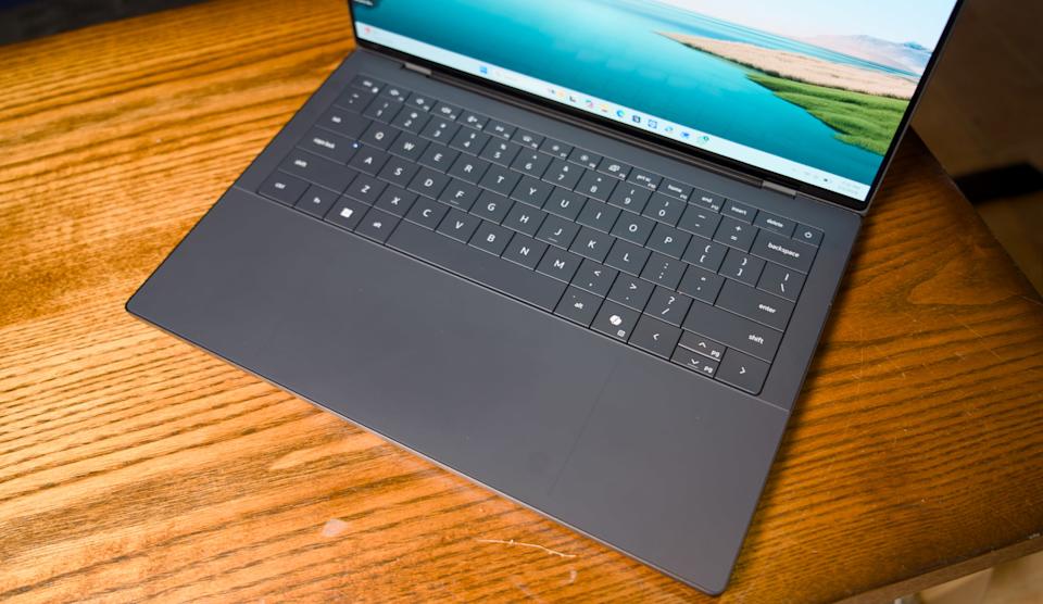 لوحة مفاتيح ديل XPS 14 (2026).