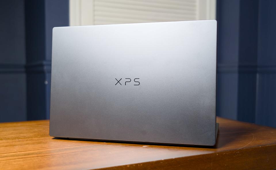 شعار علبة Dell XPS 14 (2026).