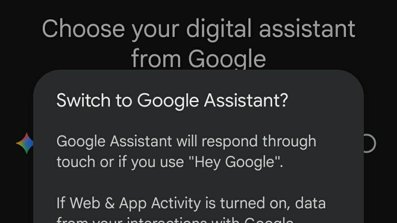 لقطة شاشة للتبديل إلى مساعد Google