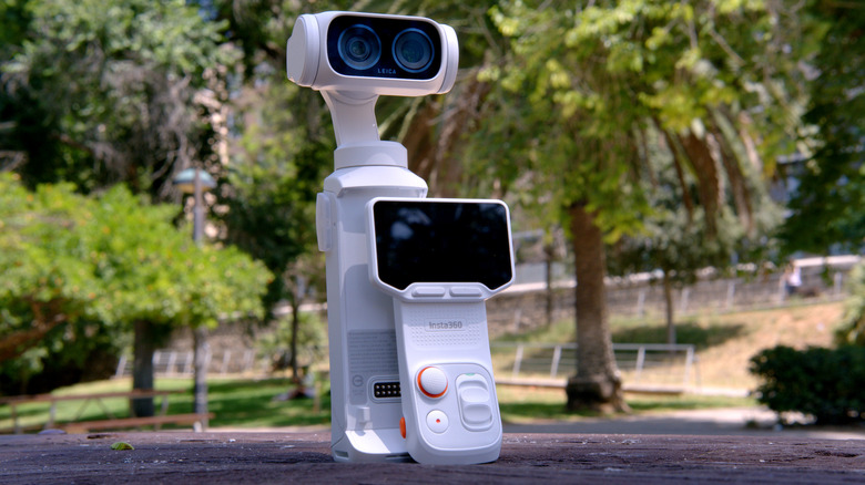 إنستا360 لونا الترا