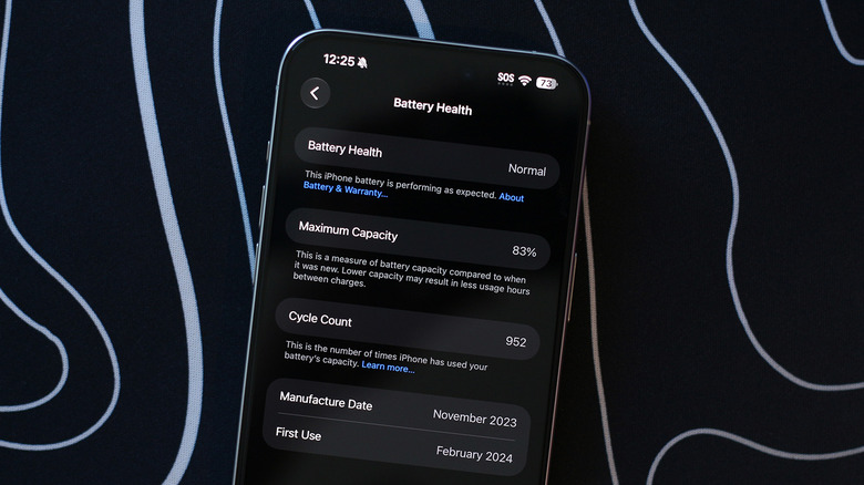 معلومات حول صحة البطارية على iPhone